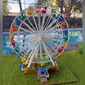 N-Scale Ferris Wheel Model Train layout/diorama/set amusement miniature park